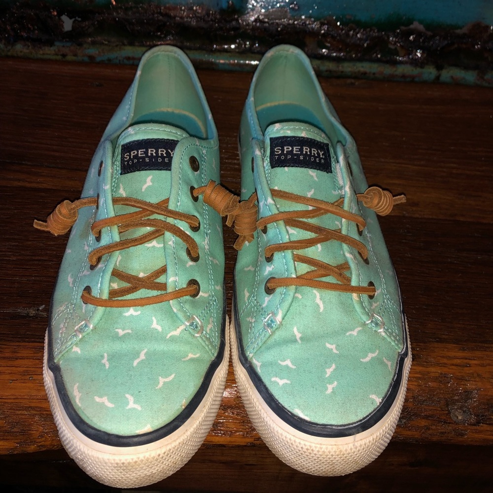 Women’s Sperrys